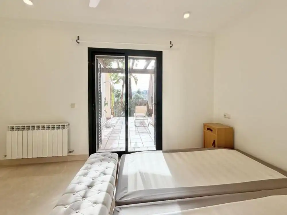 Habitación de Apartamento de alquiler en Marbella con Aire acondicionado, Calefacción y Terraza