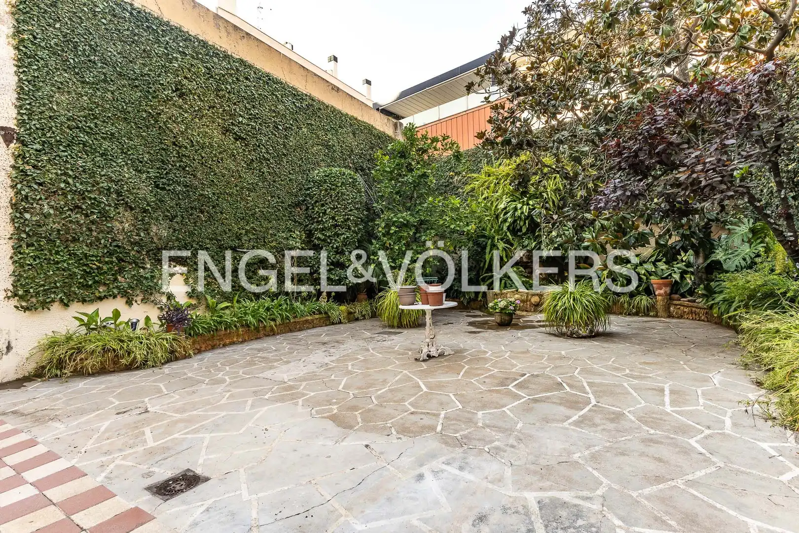 Terrassa de Casa adosada de lloguer en Badalona amb Aire condicionat, Calefacció i Jardí privat