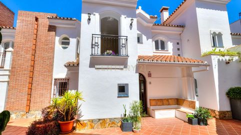 Foto 2 de Casa adosada en venta en Av Ingenieros de Riviera 3 Conjunto Sunny Hillsmij, 3, Riviera del Sol, Mijas