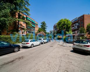 Exterior view of Premises for sale in  Madrid Capital