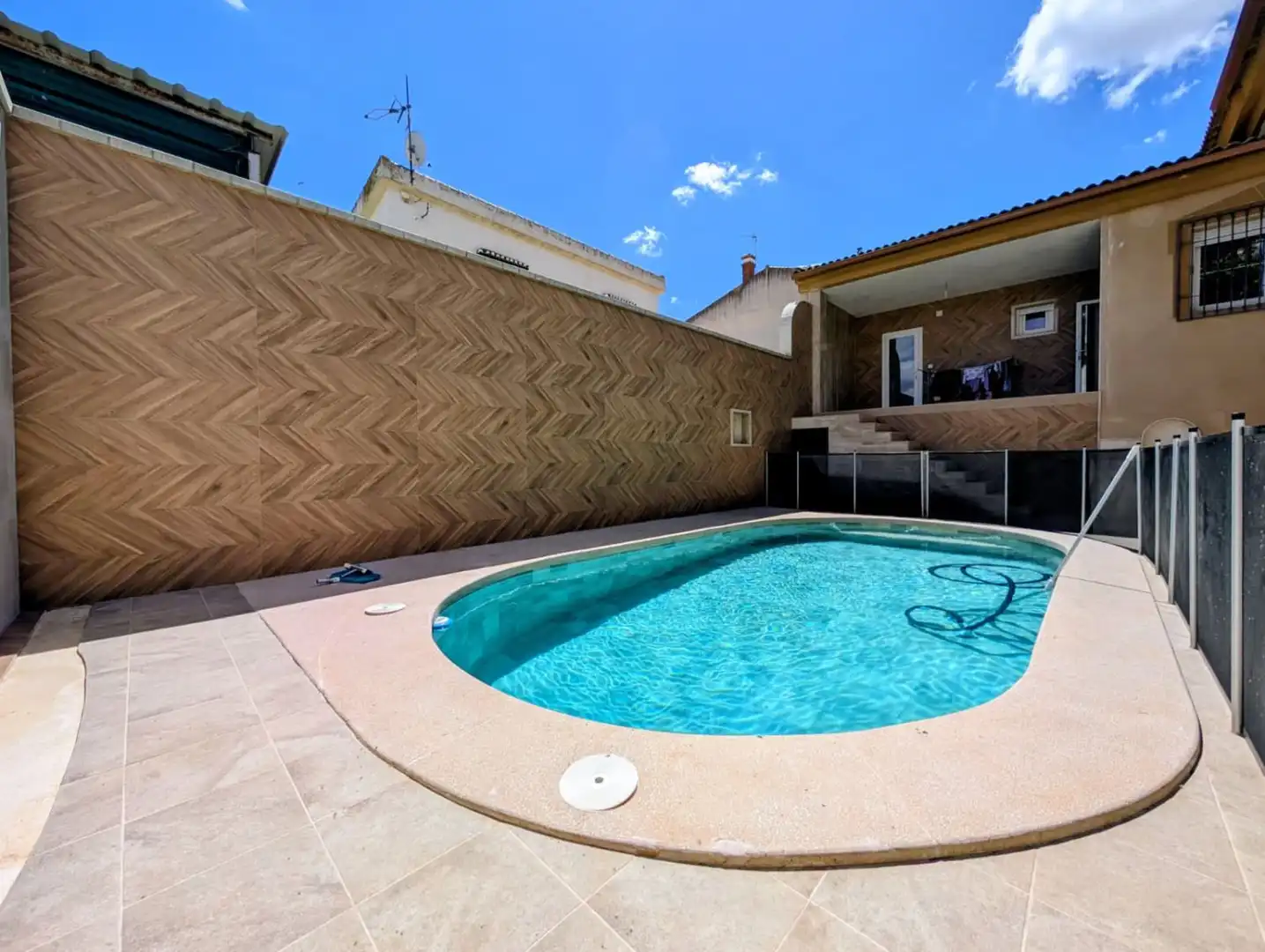 Piscina de Casa o xalet en venda en Huétor Tájar amb Aire condicionat, Calefacció i Terrassa