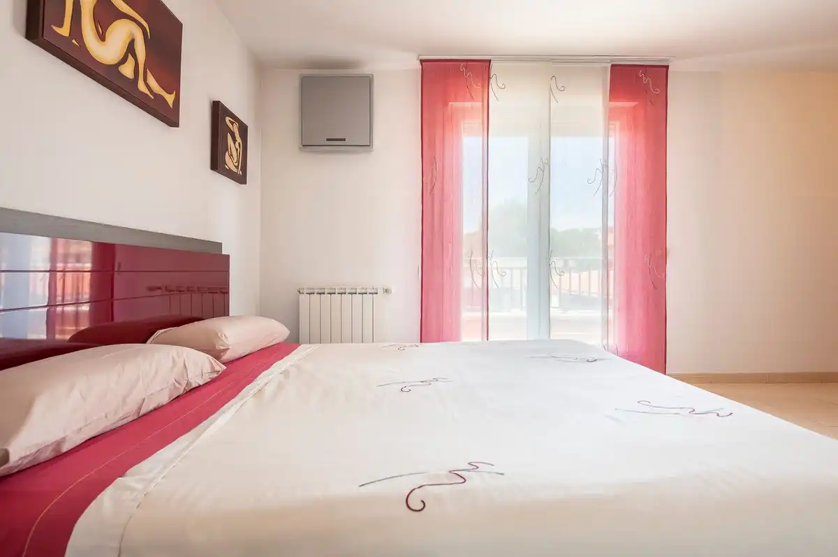 Habitación de Casa o chalet en venta en Titulcia con Aire acondicionado, Calefacción y Jardín privado