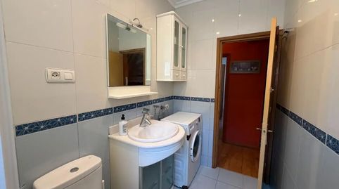 Foto 3 de Piso en venta en Calle Pablo Ruiz Picasso, 30, Santa Marina - Polígono, Mieres (Asturias)