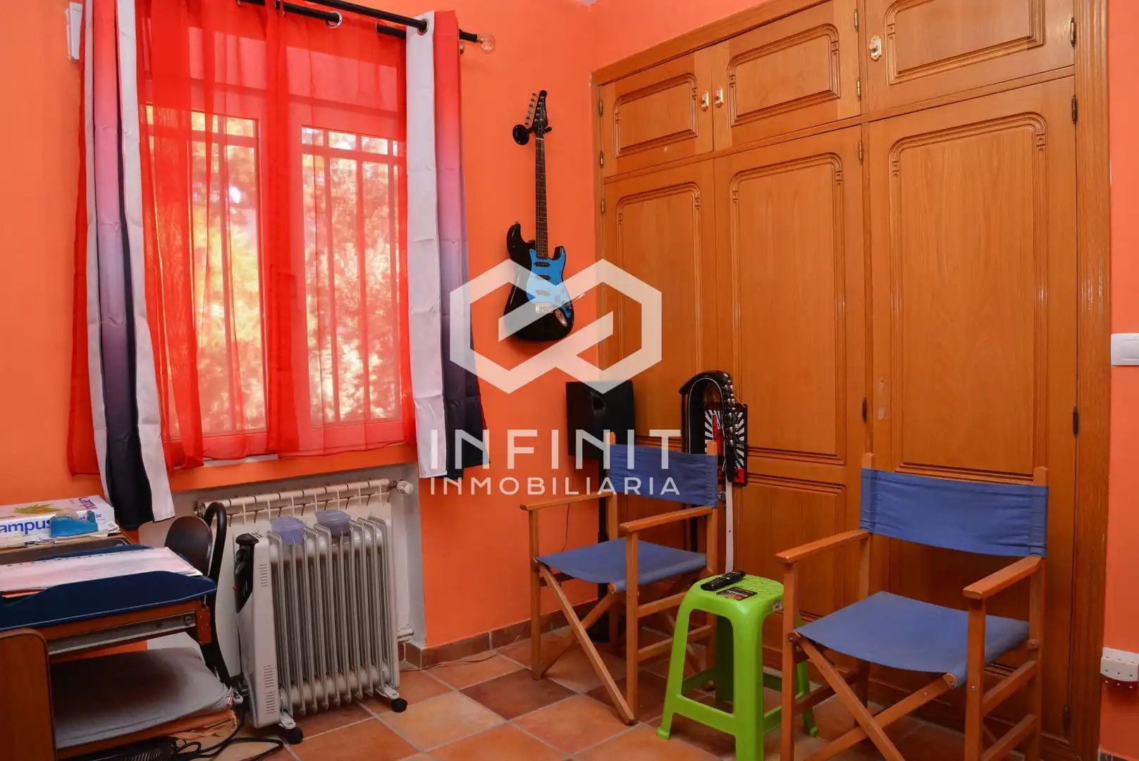 Habitación de Casa o chalet en venta en Valdeaveruelo con Calefacción, Jardín privado y Terraza