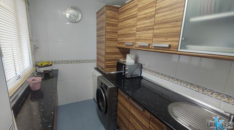 Foto 2 de Piso en venta en Avenida Doctor Juan Reyes, La Zarzuela - San José - Belén, Linares