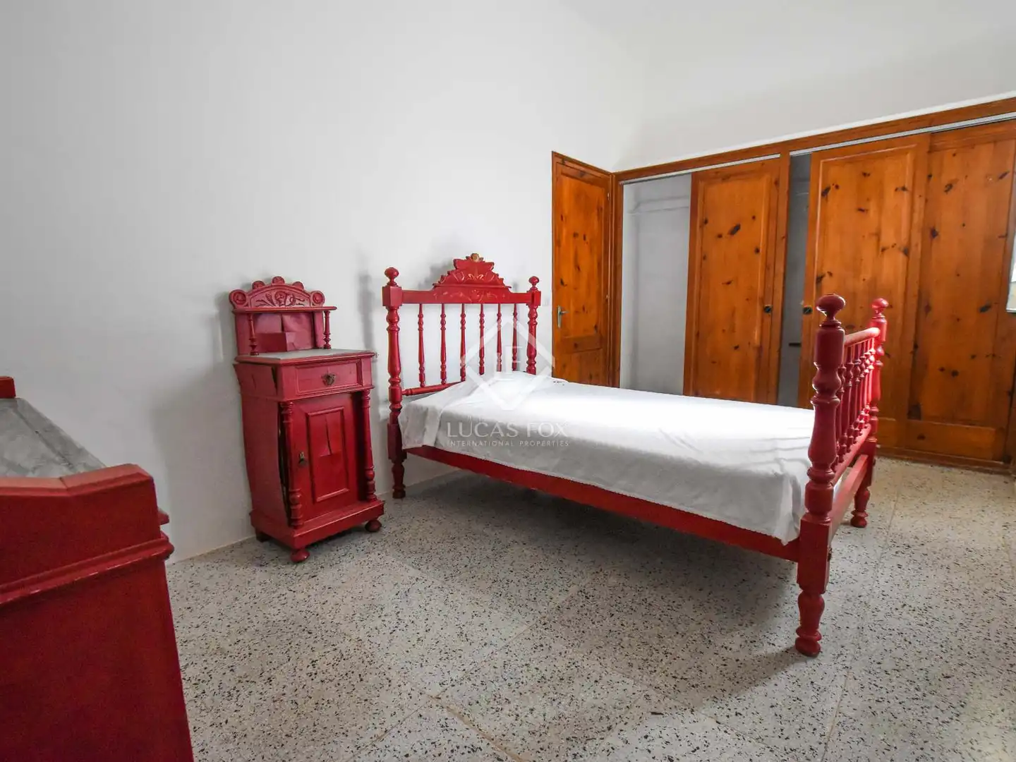 Habitación de Finca rústica en venta en Ciutadella de Menorca con Jardín privado, Terraza y Trastero
