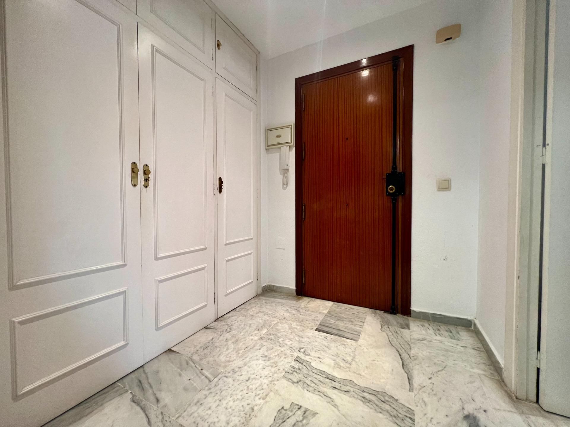 Flat for sale in Fuengirola  with Terrace and Community pool