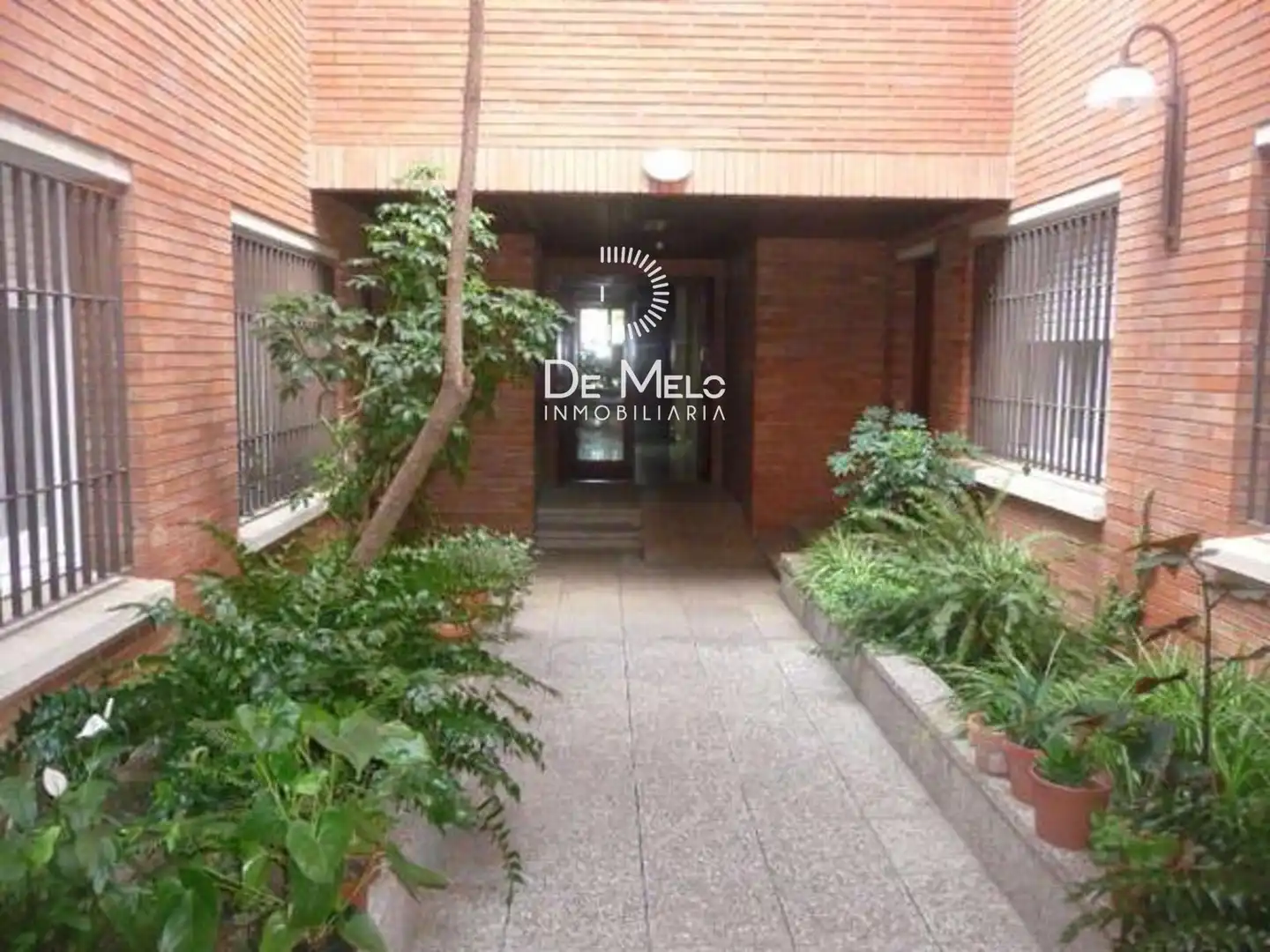 Wohnung zum Verkauf in Barcelona mit Klimaanlage, Heizung und Parkett