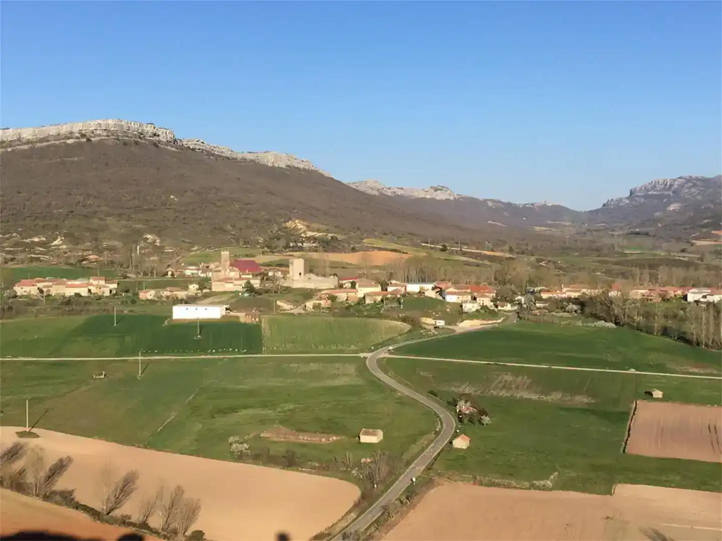 Außenansicht von Country house zum Verkauf in Rebolledo de la Torre
