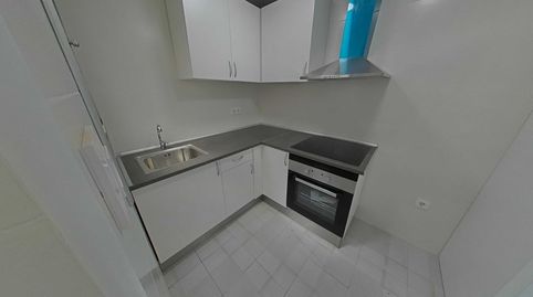 Foto 4 de Piso en venta en Carrer Sant Jaume, Can Mas, Ripollet