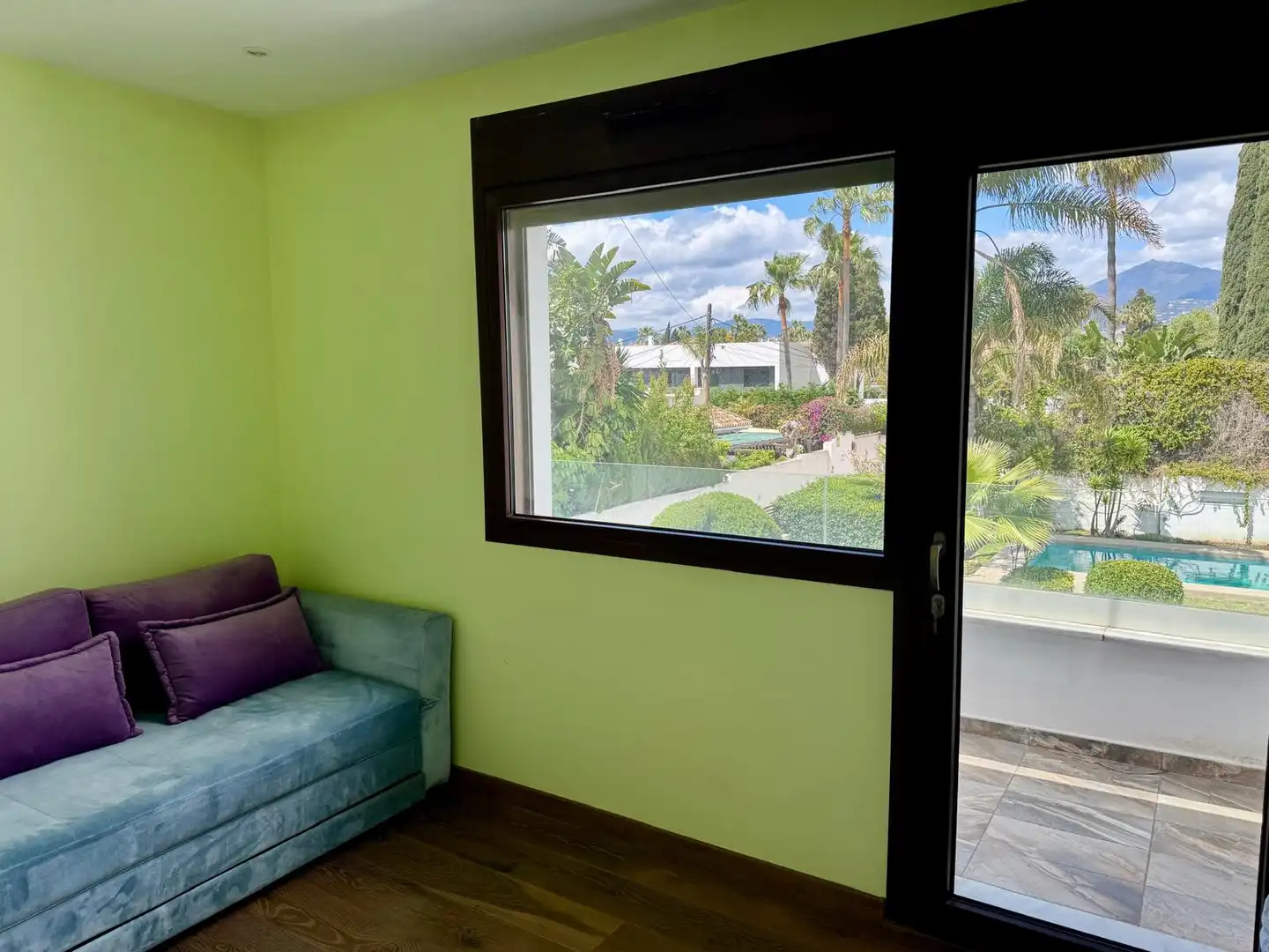 Dormitori de Casa o xalet de lloguer en Marbella amb Aire condicionat, Calefacció i Jardí privat