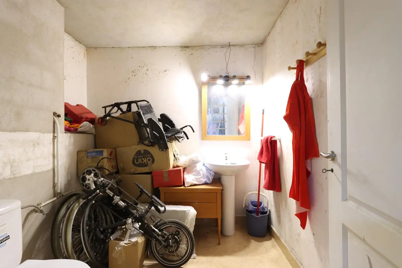 Local en venta en La Pobla de Vallbona