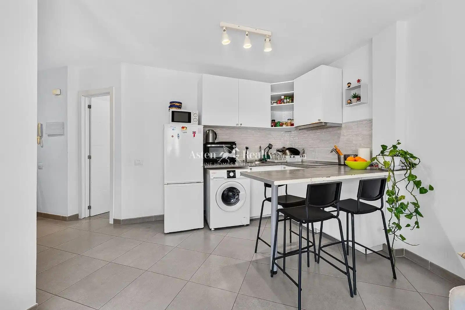 Kitchen of Flat for sale in Adeje  with Terrace and Furnished