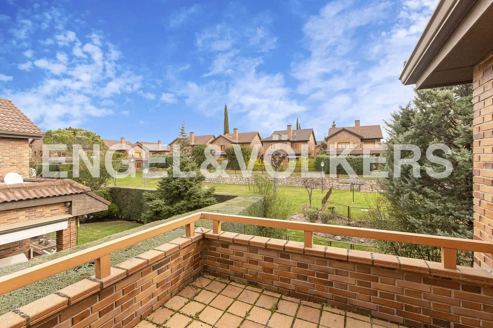 Terraza de Casa o chalet de alquiler en Las Rozas de Madrid con Aire acondicionado, Calefacción y Jardín privado