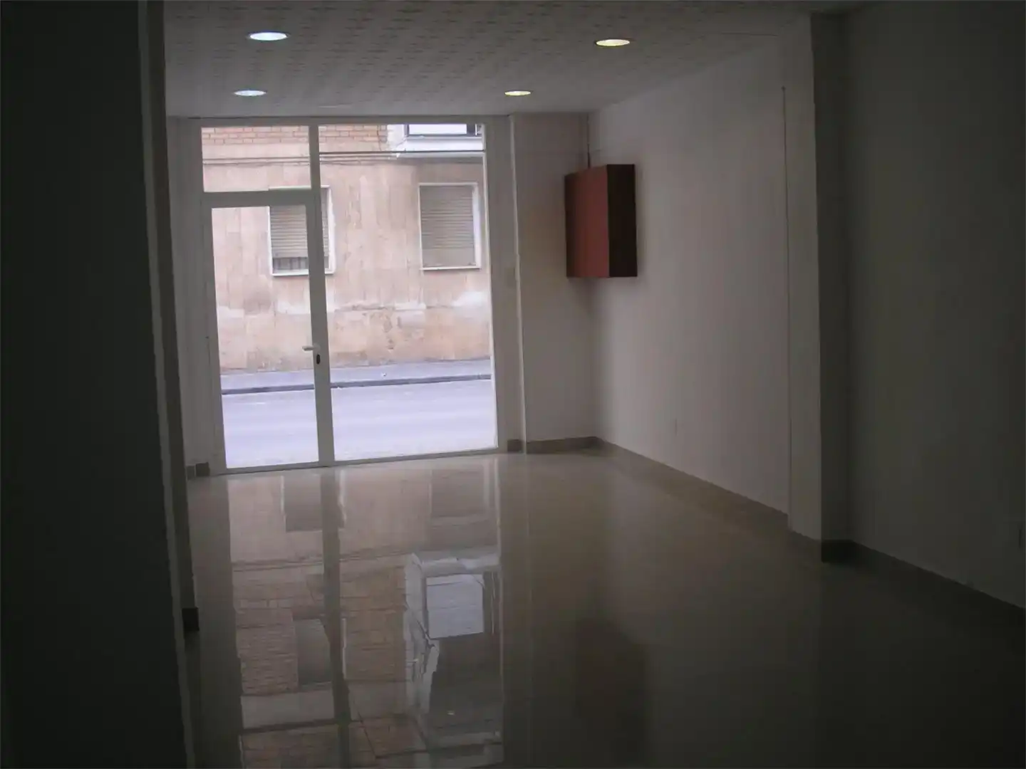 Local de alquiler en Balaguer con Aire acondicionado