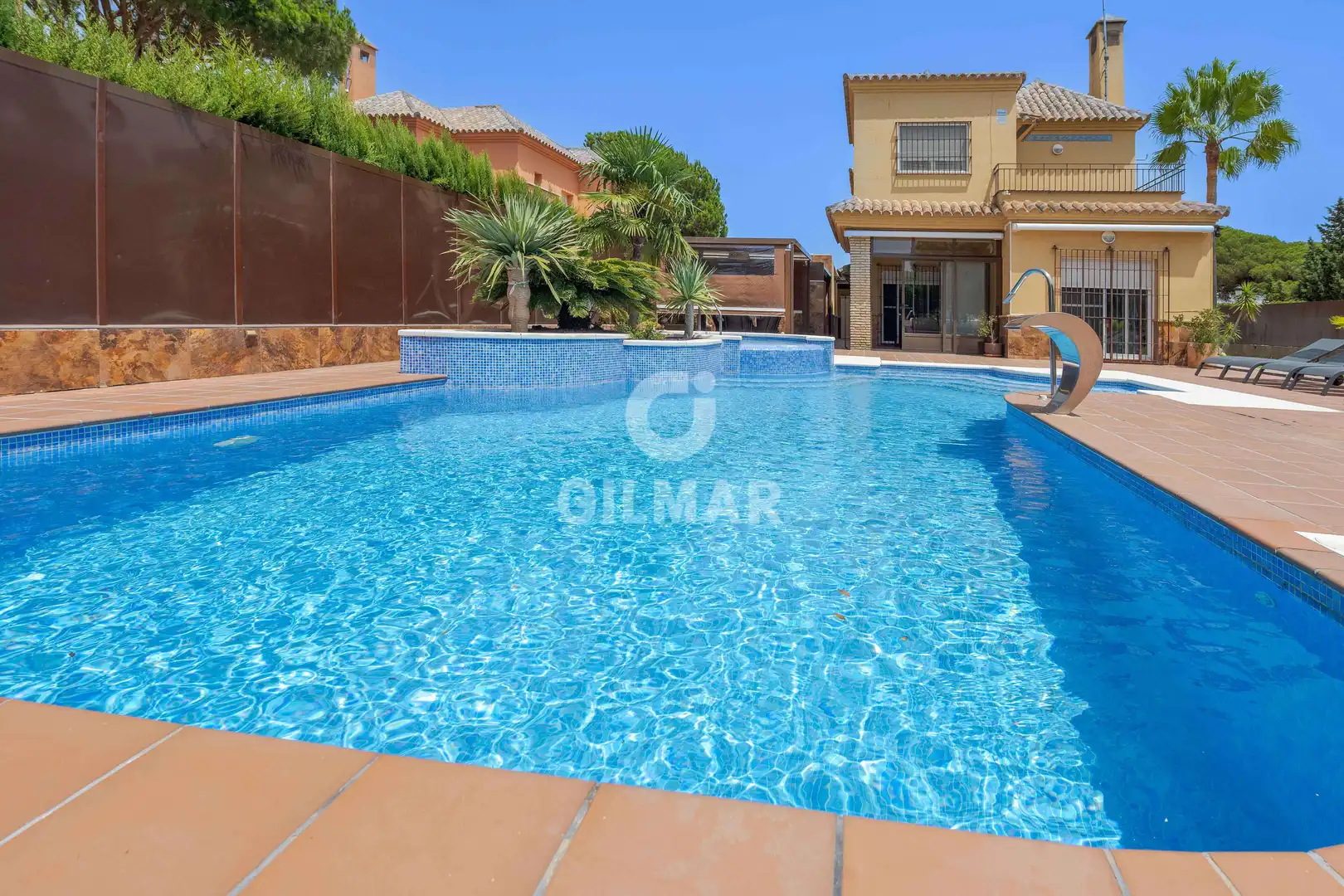 Piscina de Casa o xalet en venda en Chiclana de la Frontera amb Calefacció, Jardí privat i Piscina