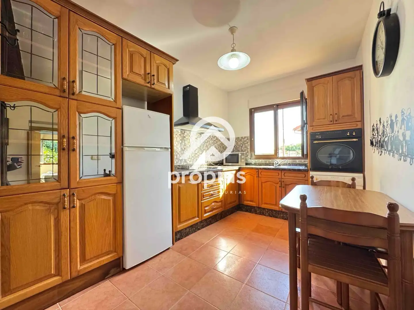 Kitchen of Houses for sale in Llanes  with Heating, Private garden and Parquet flooring