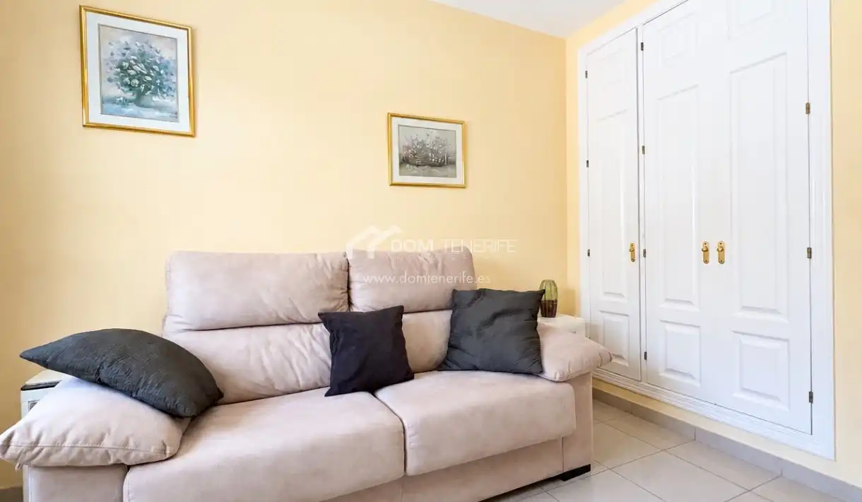 Living room of Ground floor for rent in Adeje  with Terrace, Swimming Pool and Furnished