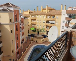 Vista exterior de Apartament en venda en Torrox amb Aire condicionat i Terrassa