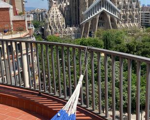 Balcony of Apartment to share in  Barcelona Capital  with Air Conditioner, Heating and Terrace