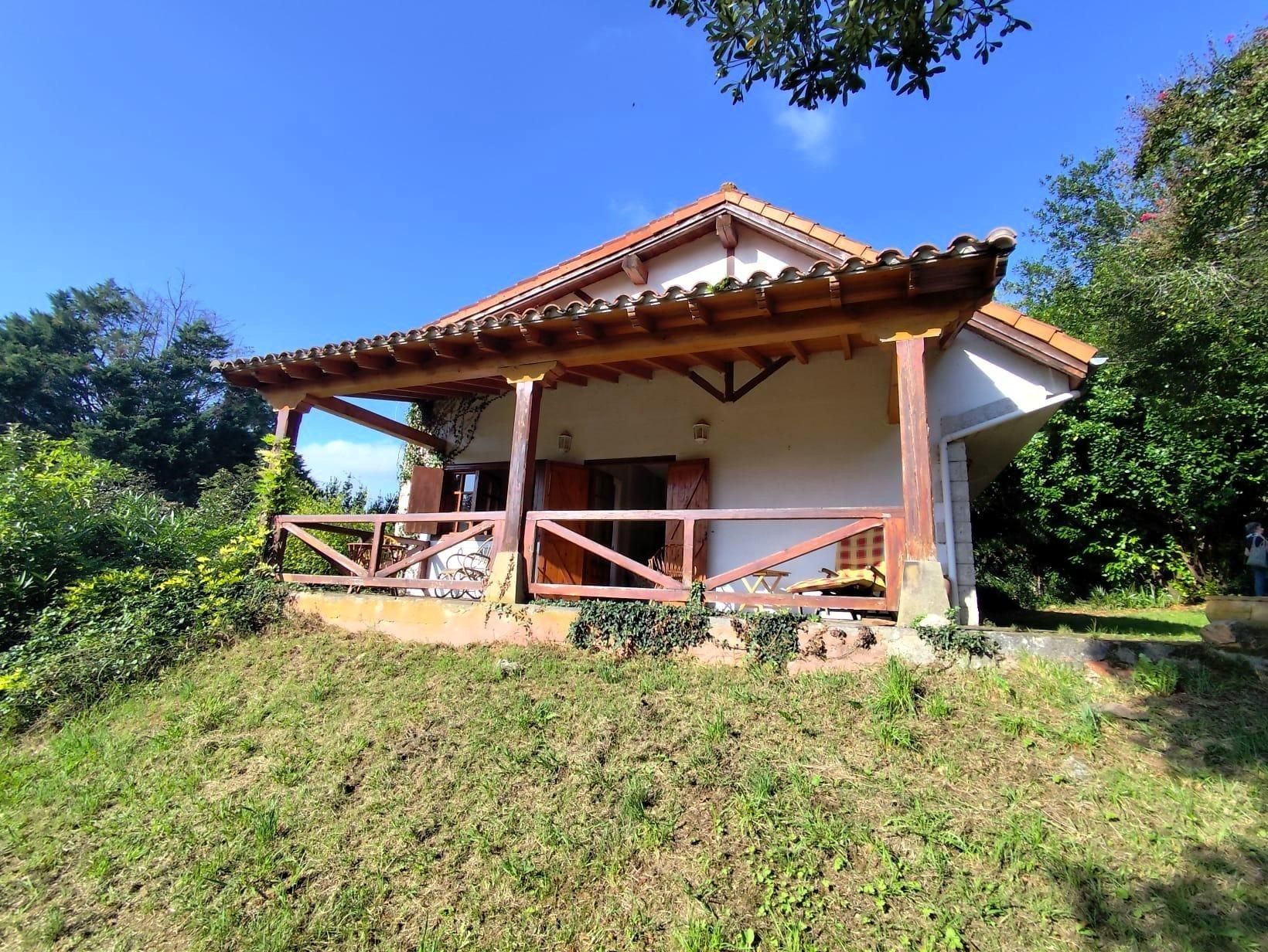 Jardí de Casa o xalet en venda en Villaescusa (Cantabria) amb Jardí privat i Piscina