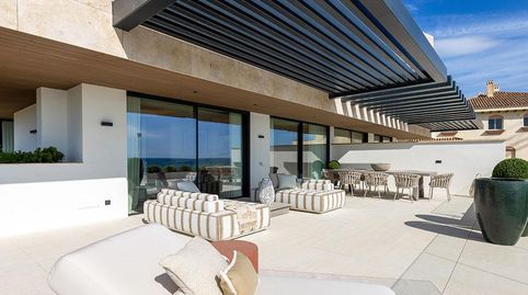 Ático de lujo en primera línea de playa con piscina privada en Estepona, imatge 3