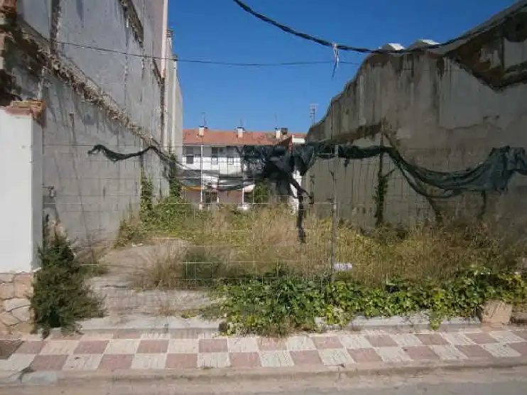 Residential land for sale in Carrer de Mas Pinell 26, imagen 5