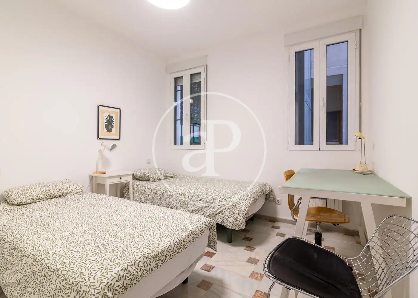 Schlafzimmer von Wohnung zur Miete in Madrid mit Klimaanlage, Heizung und Möbliert
