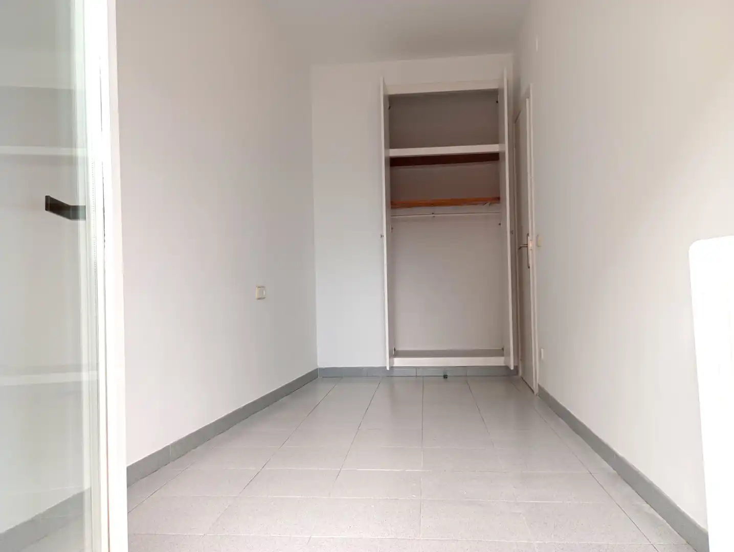Habitación de Piso en venta en Salt con Calefacción, Trastero y Horno