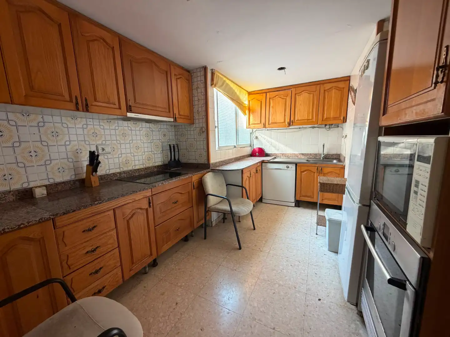 Kitchen of Flat for rent in Gandia  with Terrace, Furnished and Oven