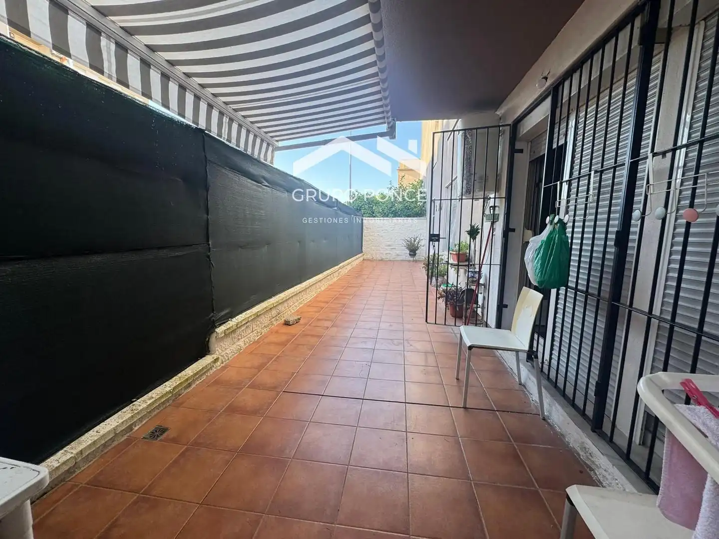 Terraza de Piso en venta en Jerez de la Frontera con Jardín privado, Trastero y Piscina