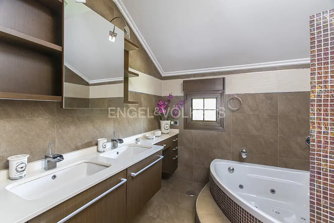 House with terrace for sale in Somió - Cabueñes, imagen 27