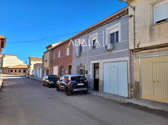 Casa-chalet en Venta en Calle Fuente en Palomares del Campo