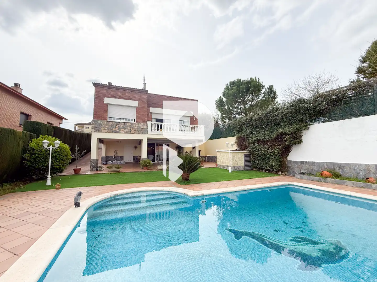 Piscina de Casa o chalet en venta en Esparreguera con Aire acondicionado, Calefacción y Terraza