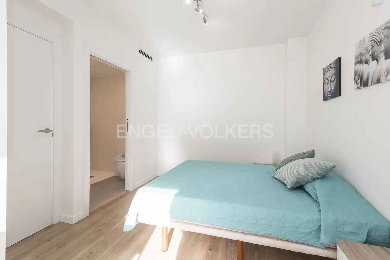 Bedroom of Flat for sale in Cubelles  with Air Conditioner, Heating and Terrace