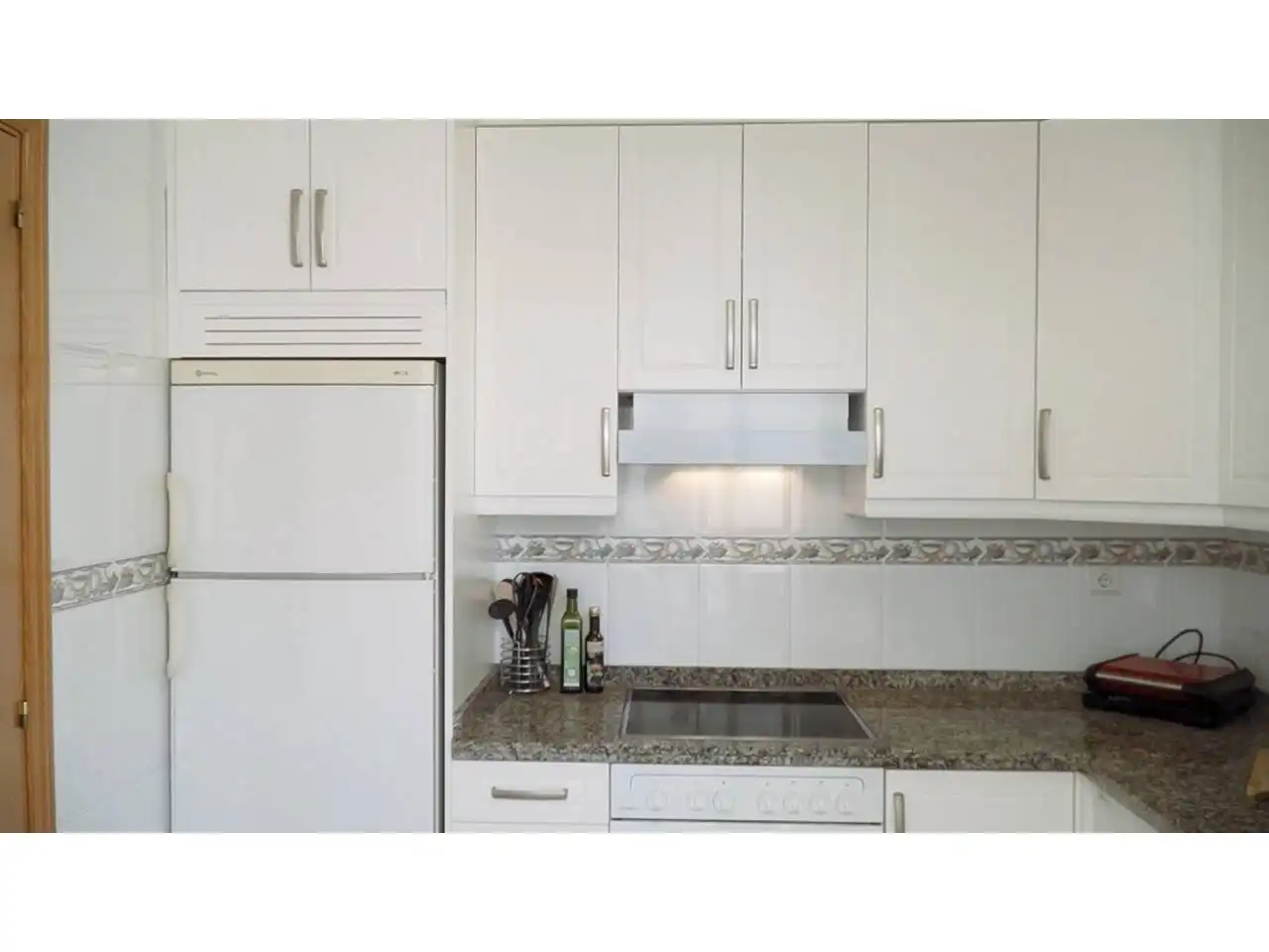 Apartamento con piscina en venta en Avenida Marysol, imagen 3