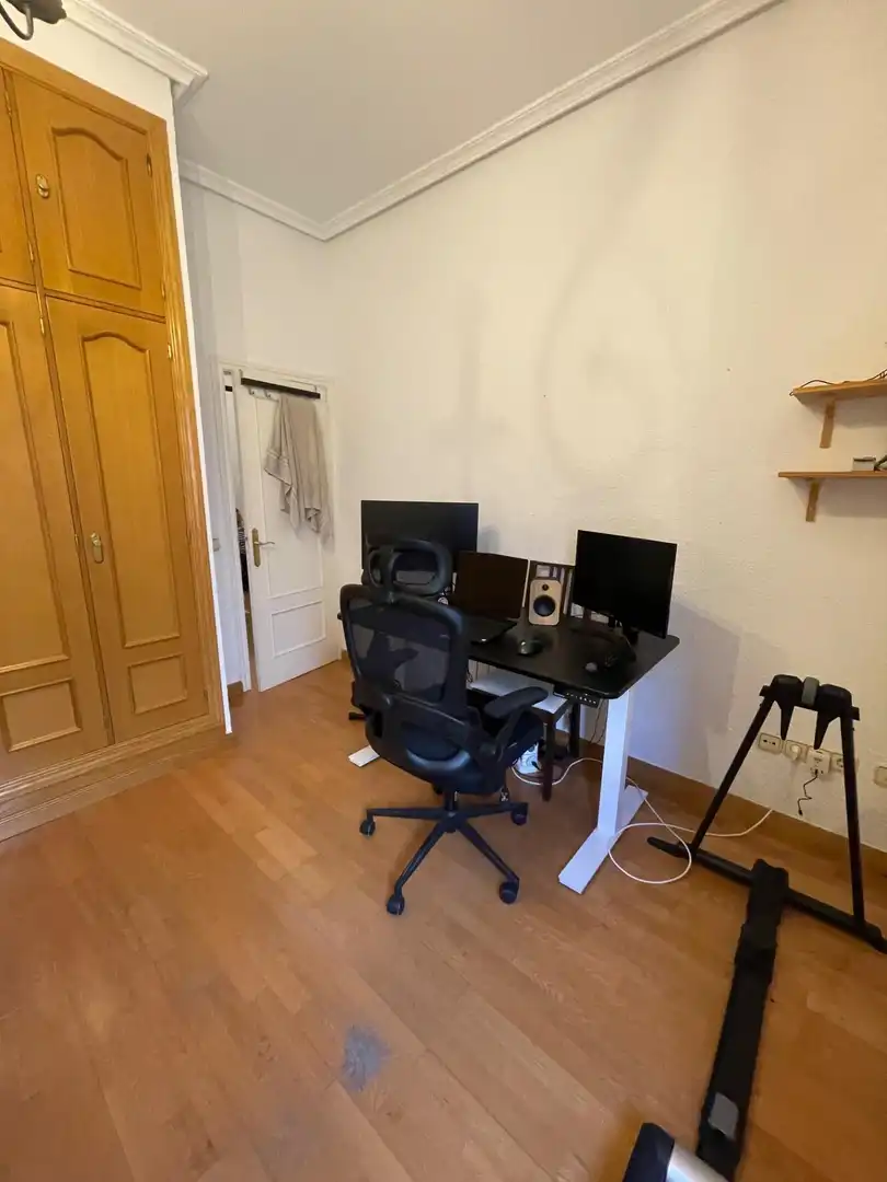 Flat for rent in Madrid  with Heating