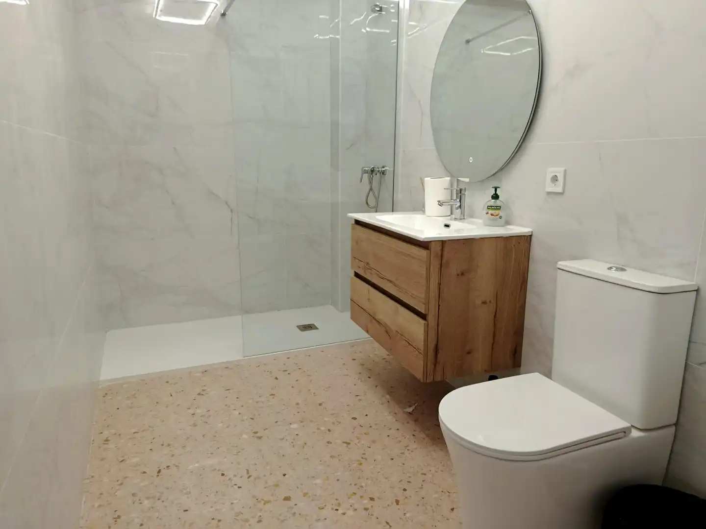 Baño de Oficina de alquiler en San Vicente del Raspeig / Sant Vicent del Raspeig con Amueblado
