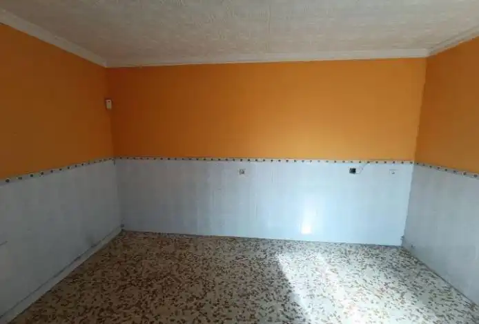 Casa o xalet en venda a C/ San Froilán , Las Mercedes - El Carmen