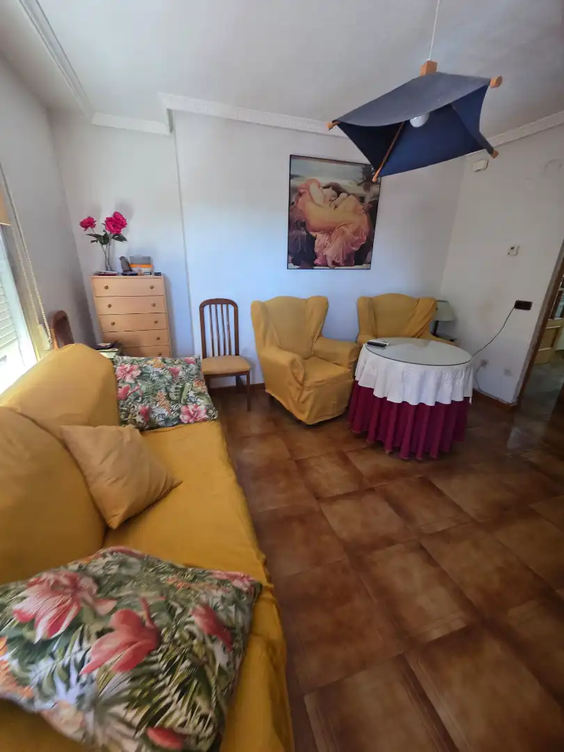 Sala de estar de Piso en venta en Toledo con Aire acondicionado, Calefacción y Amueblado