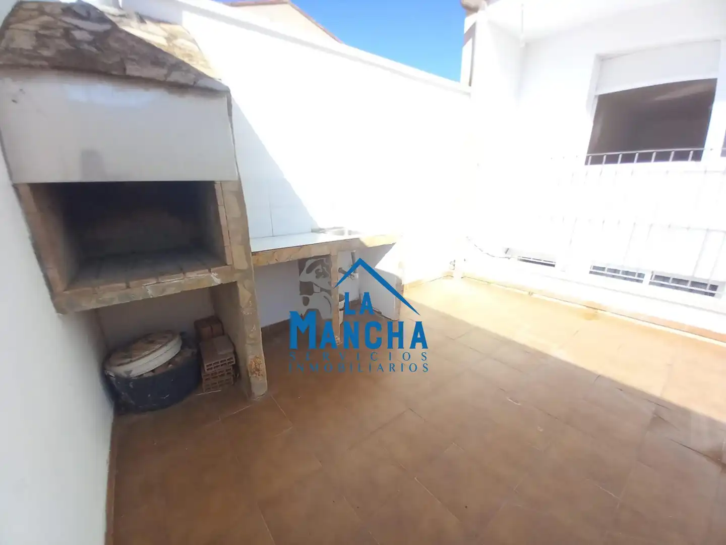 Casa a schiera con terrazza in vendita a Madrigueras, imagen 4