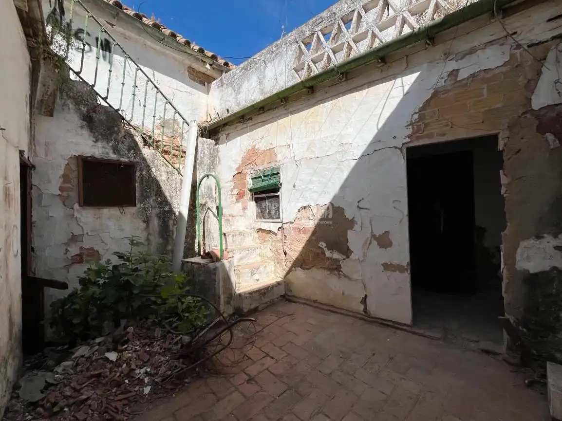 Casa o xalet en venda en Carmona amb Aire condicionat, Calefacció i Moblat