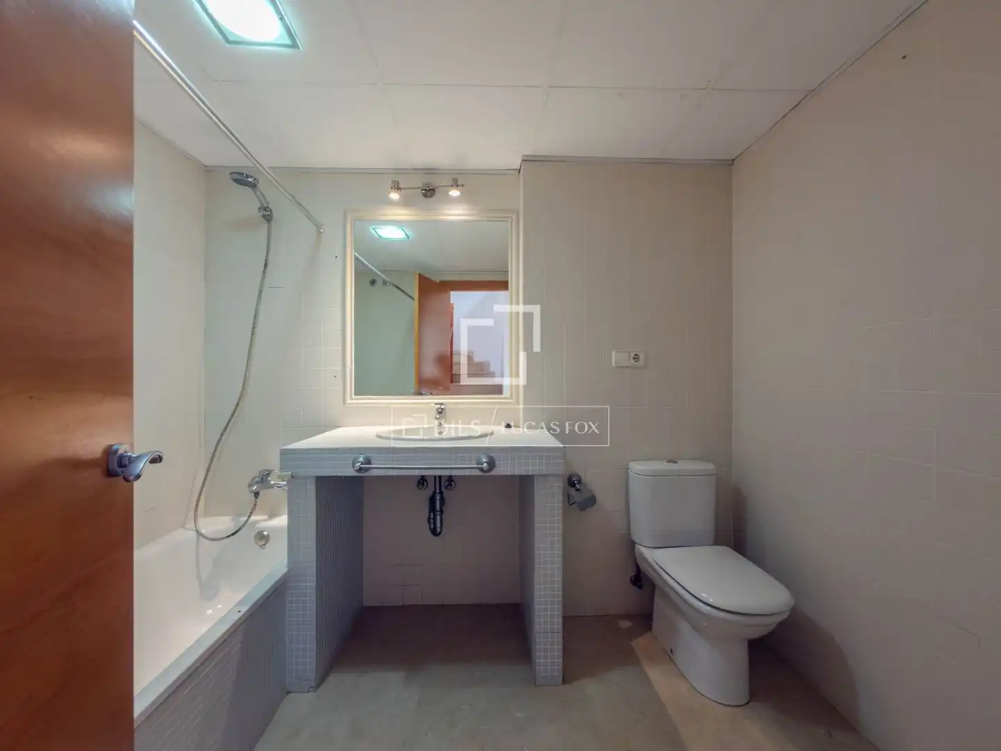 Baño de Casa o chalet en venta en Rocafort con Aire acondicionado, Jardín privado y Terraza