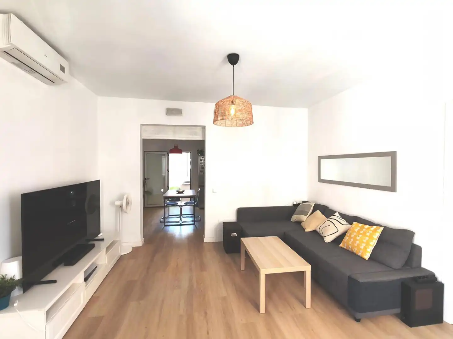 Sala d'estar de Pis en venda en  Palma de Mallorca amb Parquet