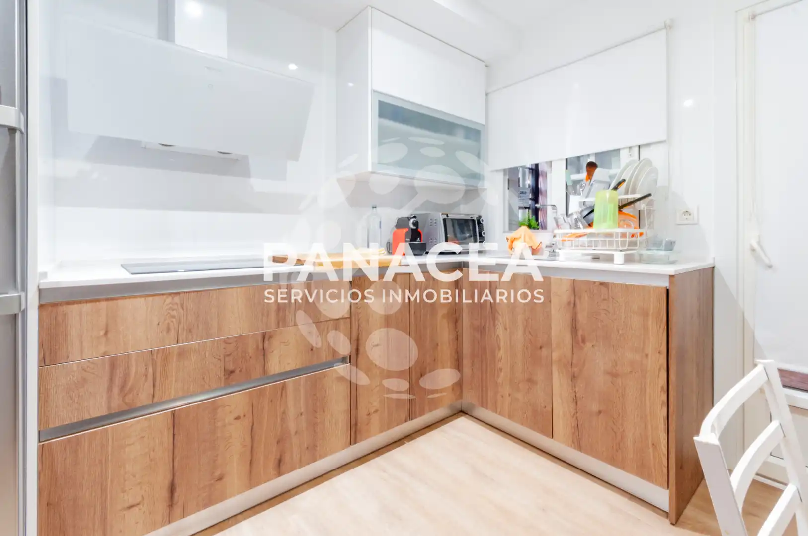 Kitchen of Flat for sale in Roquetas de Mar  with Air Conditioner, Furnished and Oven