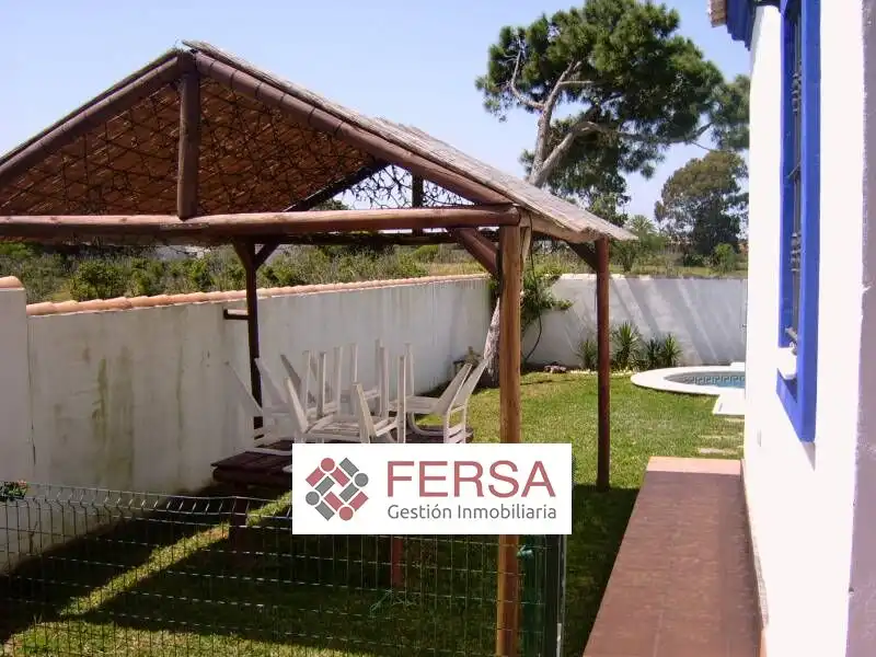 Terraza de Casa o chalet en venta en Chiclana de la Frontera con Calefacción, Jardín privado y Trastero
