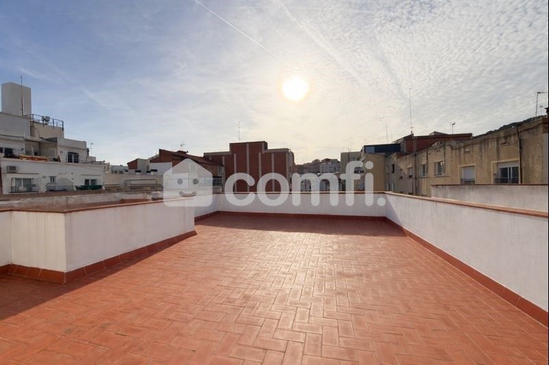 Flat for sale in Carrer del Centre, El Guinardó, Horta - Guinardó