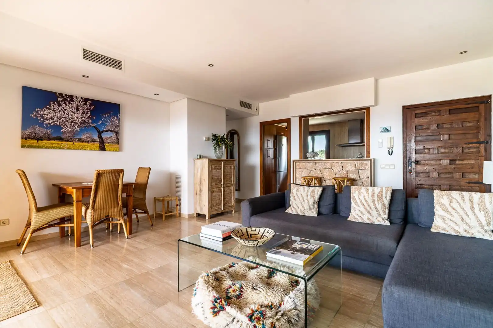 Sala d'estar de Apartament en venda en Sant Josep de sa Talaia amb Aire condicionat, Calefacció i Terrassa
