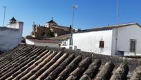 Vista exterior de Casa o xalet en venda en  Córdoba Capital amb Terrassa i Balcó