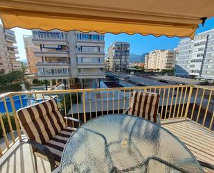 Vista exterior de Apartament de lloguer en Benicasim / Benicàssim amb Moblat i Piscina comunitària